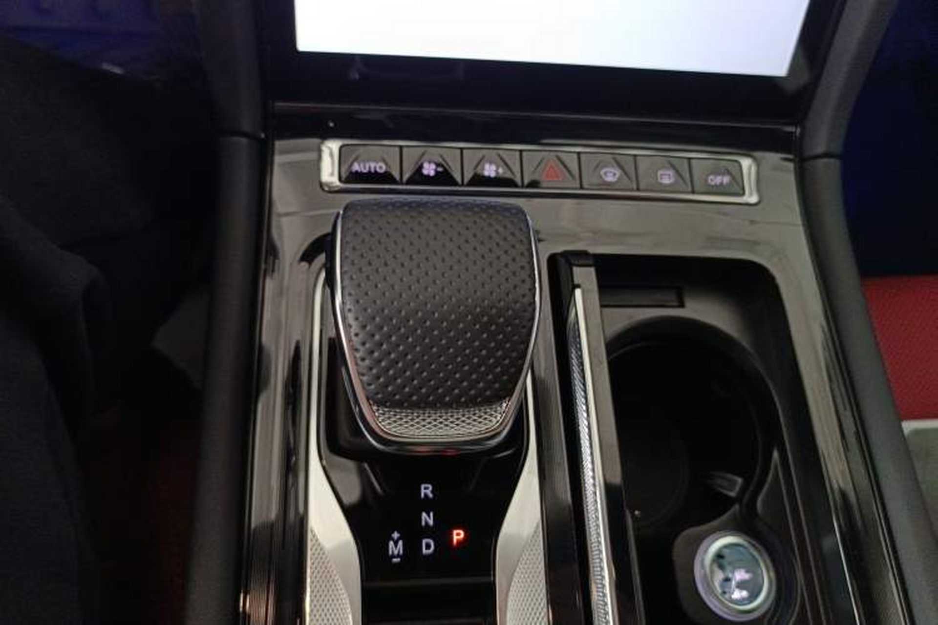 Used Hongqi H6 2024 2.0T ZhiShang Version Gear Lever