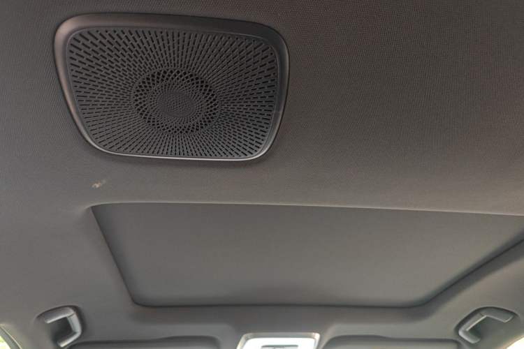 Used Hongqi H6 2024 2.0T ZhiShang Version Headliner