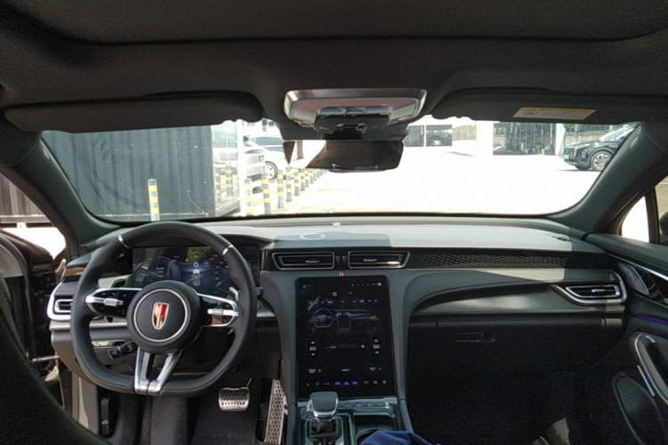 Used Hongqi H6 2024 2.0T ZhiShang Version Headliner