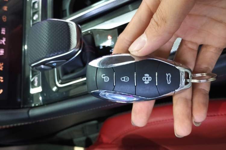 Used Hongqi H6 2024 2.0T ZhiMei Edition Interior 1