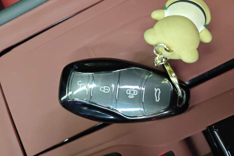 Used Hongqi H6 2024 2.0T ZhiMei Edition Interior 1