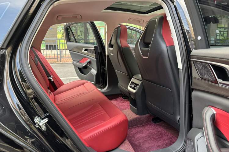 Used Hongqi H6 2024 2.0T ZhiMei Edition Interior 12
