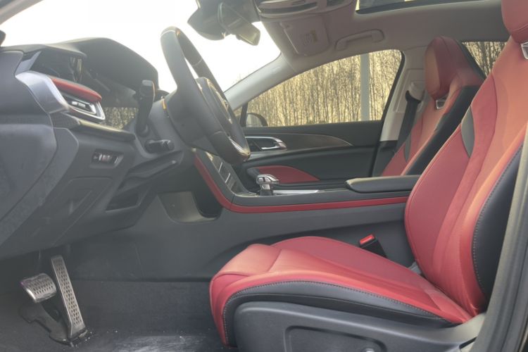 Used Hongqi H6 2024 2.0T ZhiMei Edition Interior 3