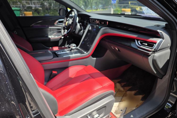 Used Hongqi H6 2024 2.0T ZhiShang Version Interior 8