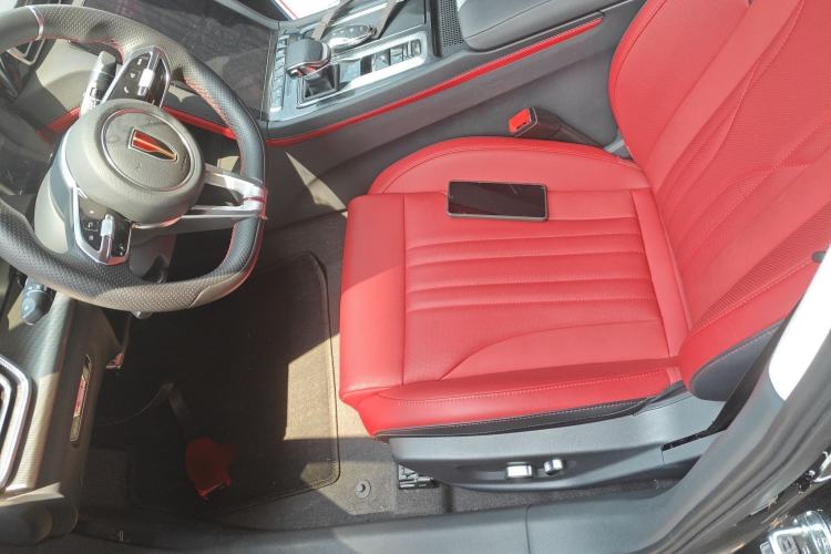 Used Hongqi H6 2024 2.0T ZhiMei Edition Left Front Seat