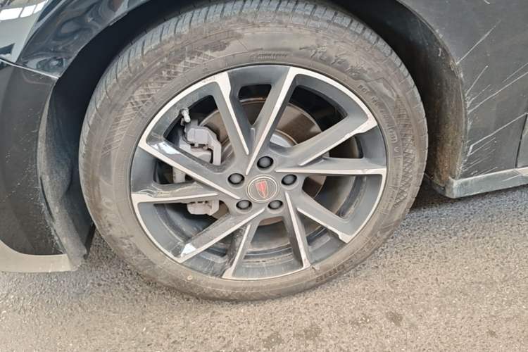 Used Hongqi H6 2024 2.0T ZhiMei Edition Left Front Wheel Hub