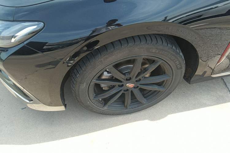 Used Hongqi H6 2024 2.0T ZhiShang Version Left Front Wheel Hub