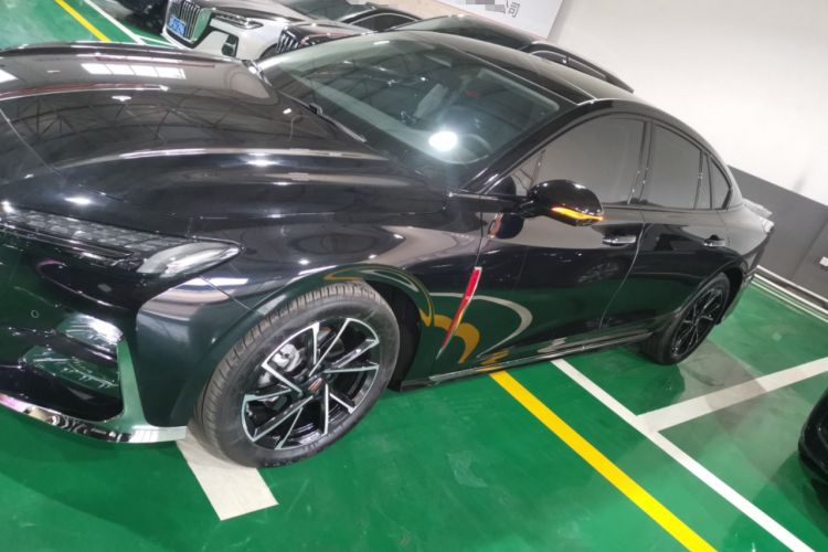 Used Hongqi H6 2024 2.0T ZhiMei Edition Left Side