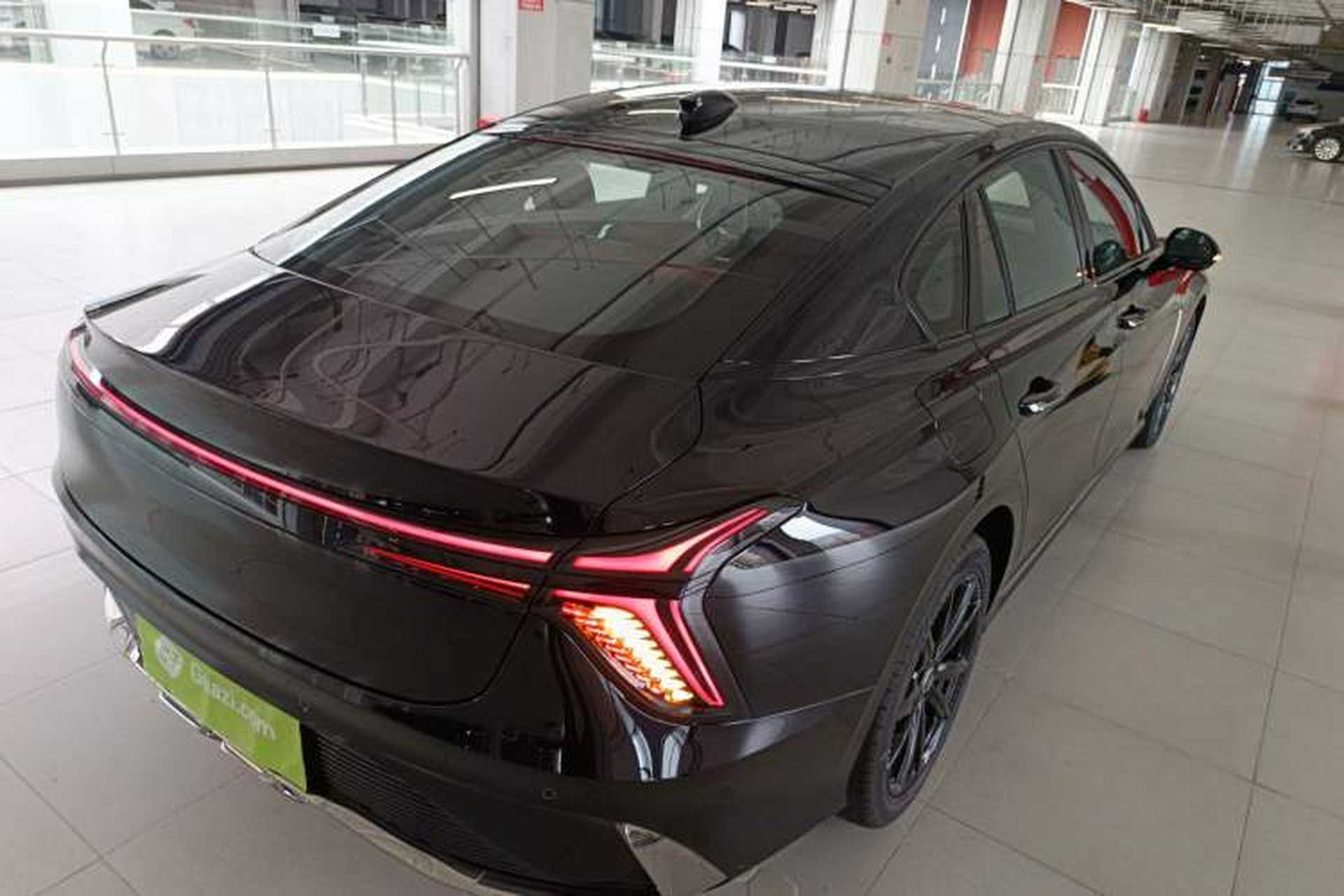 Used Hongqi H6 2024 2.0T ZhiShang Version Rear Right 45 Deg