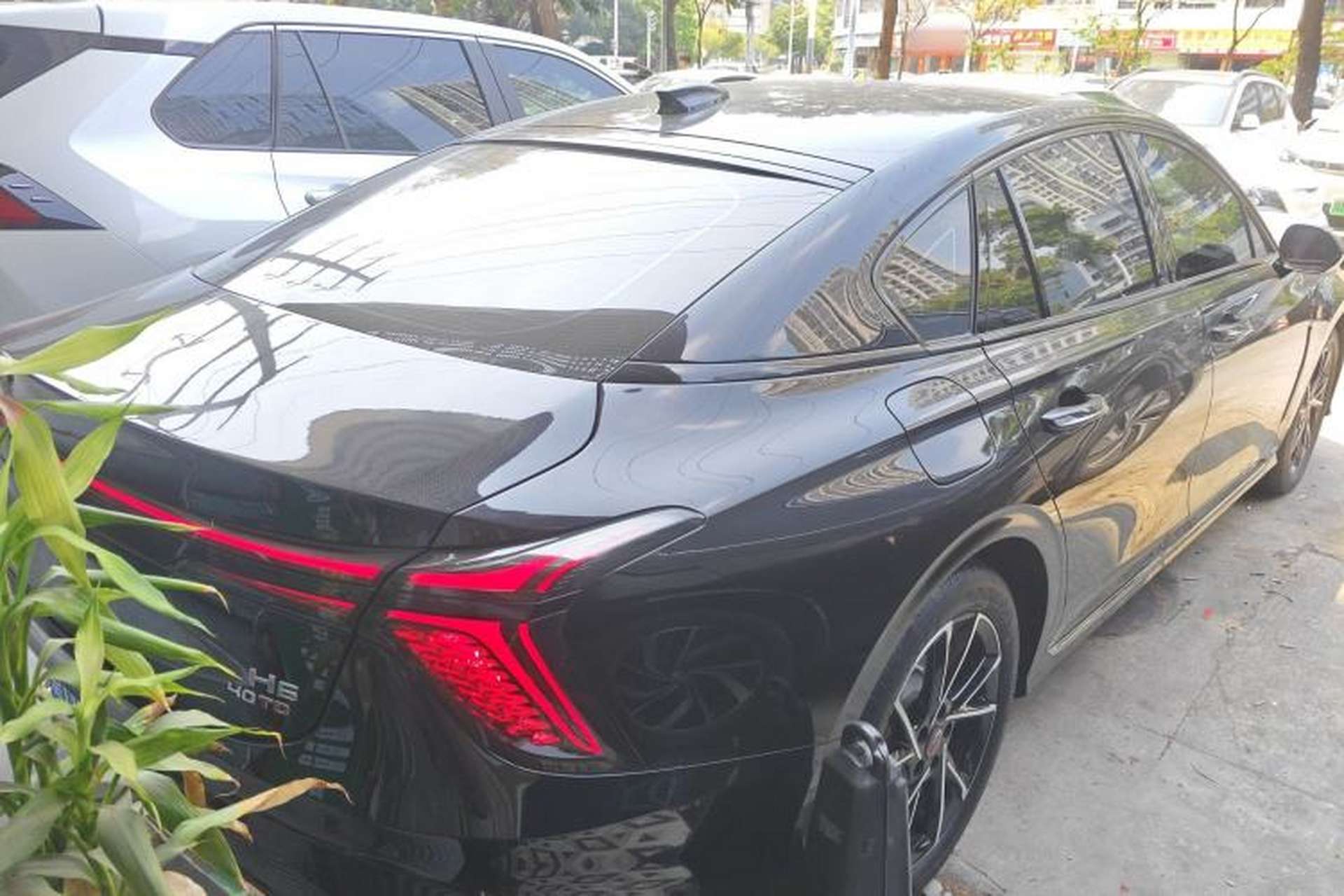 Used Hongqi H6 2024 2.0T ZhiMei Edition Rear Right 45 Deg