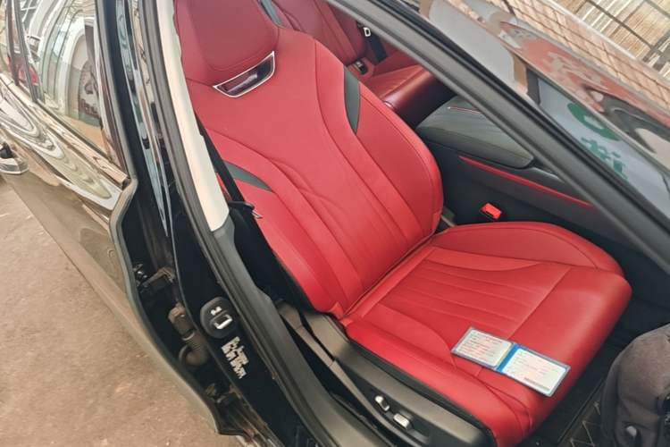 Used Hongqi H6 2024 2.0T ZhiMei Edition Right Front Seat