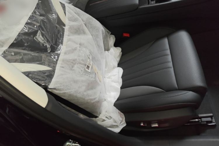 Used Hongqi H6 2024 2.0T Zhiyi Version Right Front Seat