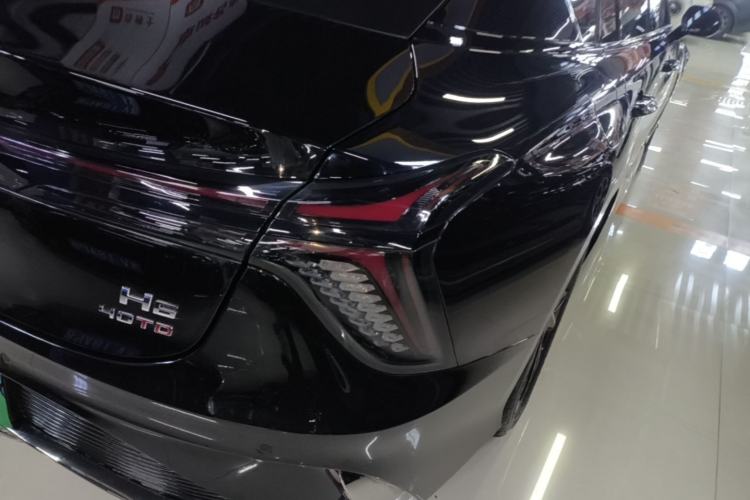 Used Hongqi H6 2024 2.0T ZhiMei Edition Right Rear Taillight
