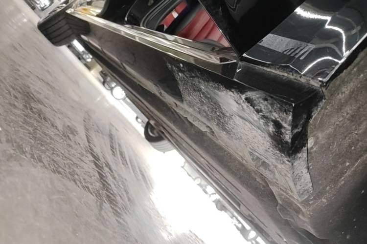 Used Hongqi H6 2024 2.0T ZhiShang Version Right Side Sill