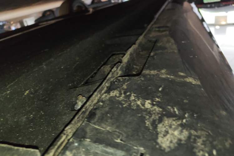 Used Hongqi H6 2024 2.0T Zhiyi Version Right Side Sill