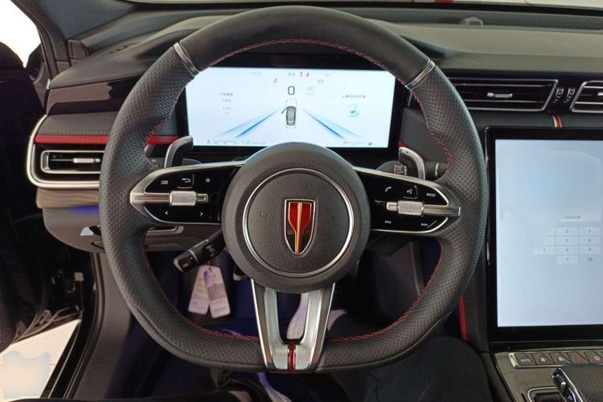 Used Hongqi H6 2024 2.0T ZhiShang Version Steering Wheel