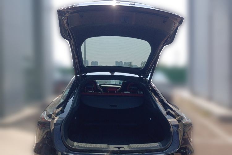 Used Hongqi H6 2024 2.0T ZhiShang Version Trunk