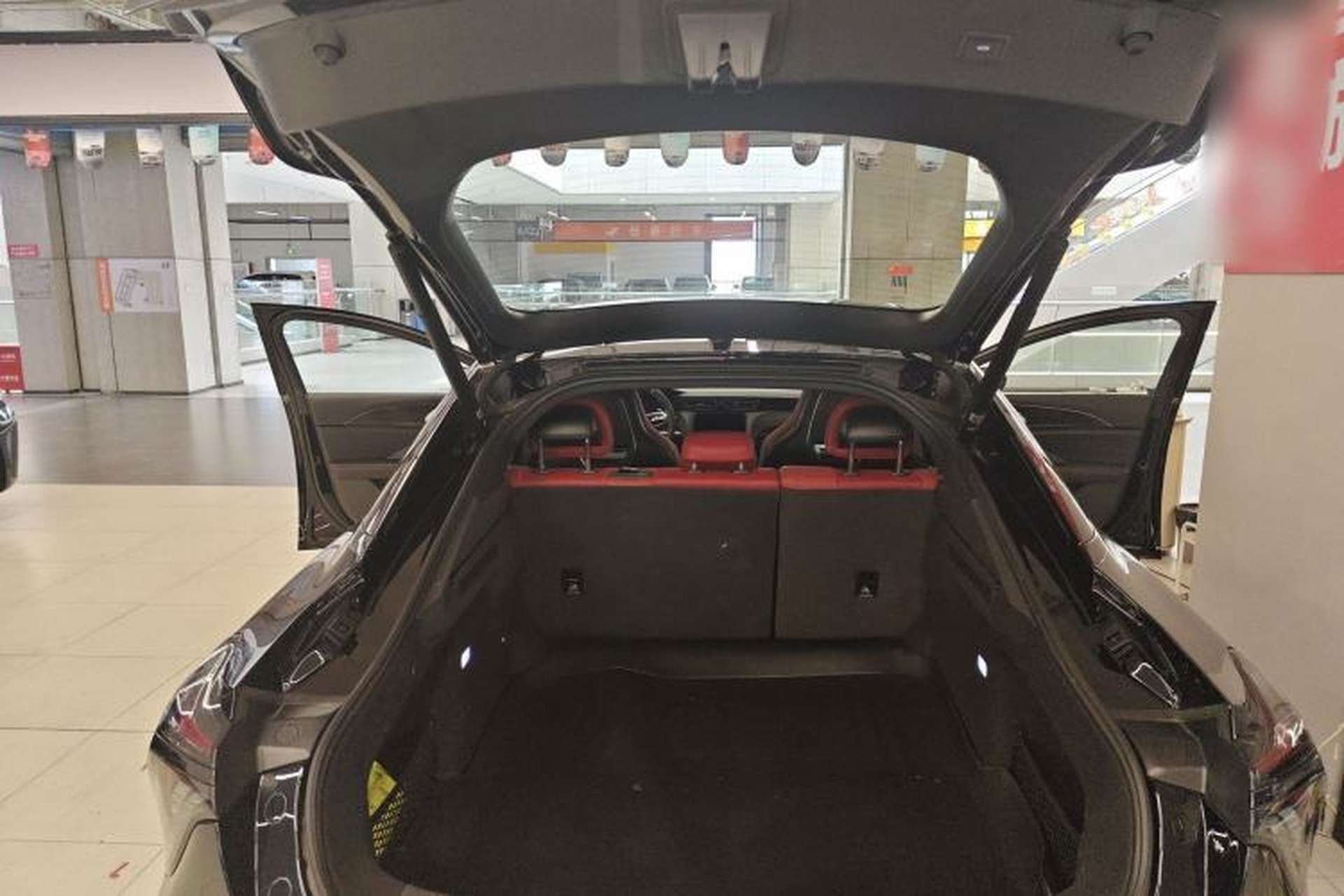 Used Hongqi H6 2024 2.0T ZhiShang Version Trunk