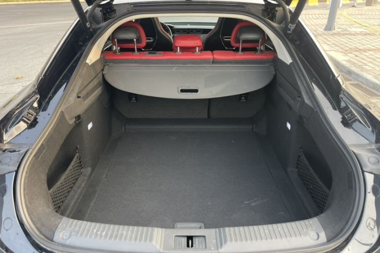 Used Hongqi H6 2024 2.0T ZhiMei Edition Trunk