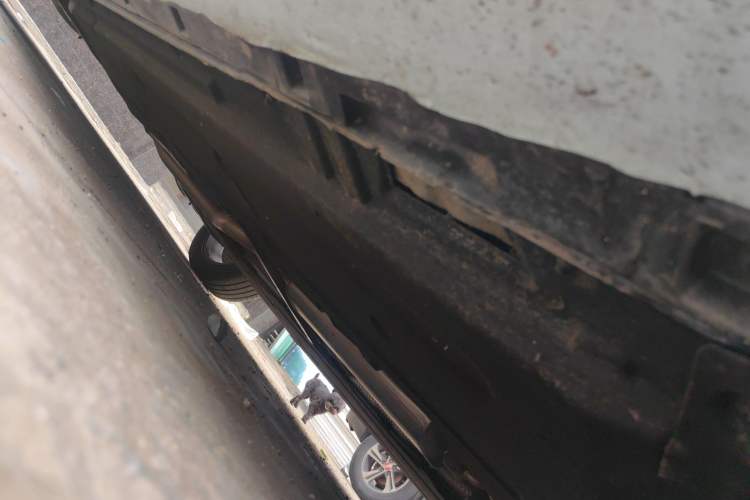 Used Hongqi H6 2024 2.0T ZhiMei Edition Chassis Front Right