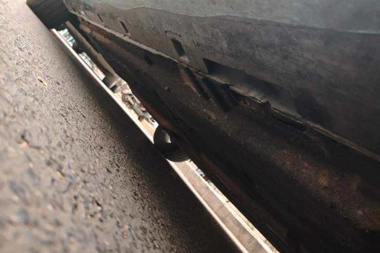 Used Hongqi H6 2024 2.0T ZhiMei Edition Chassis Front Right