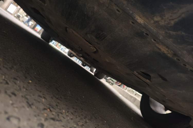 Used Hongqi H6 2024 2.0T ZhiMei Edition Chassis Front