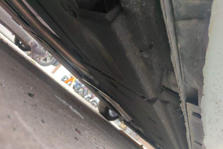 Used Hongqi H6 2024 2.0T ZhiMei Edition Chassis Rear Right