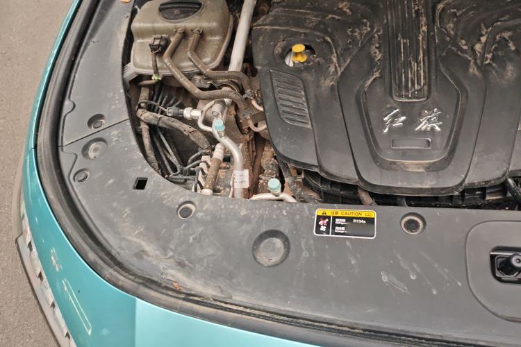 Used Hongqi H6 2024 2.0T ZhiMei Edition Engine Bay Right