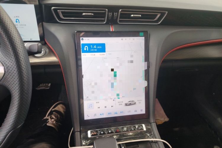 Used Hongqi H6 2024 2.0T ZhiMei Edition Audio And AC Panel