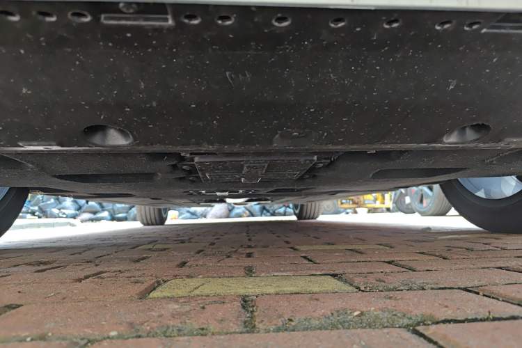Used Hongqi H6 2024 2.0T ZhiShang Version Chassis Front