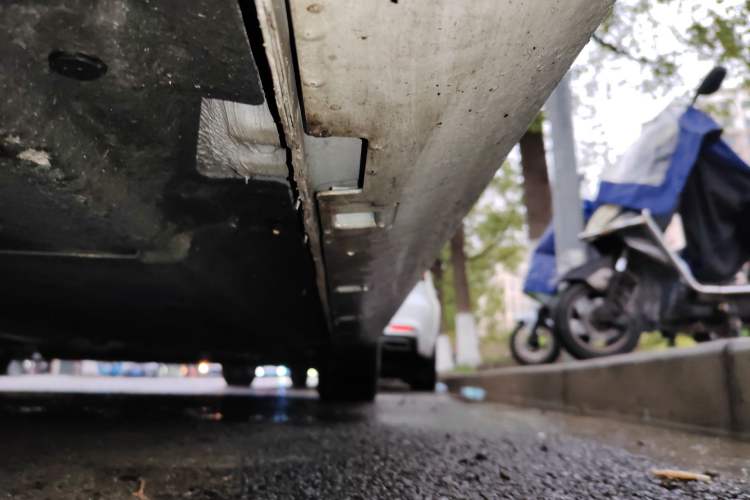 Used Hongqi H6 2024 2.0T ZhiShang Version Chassis Rear Right