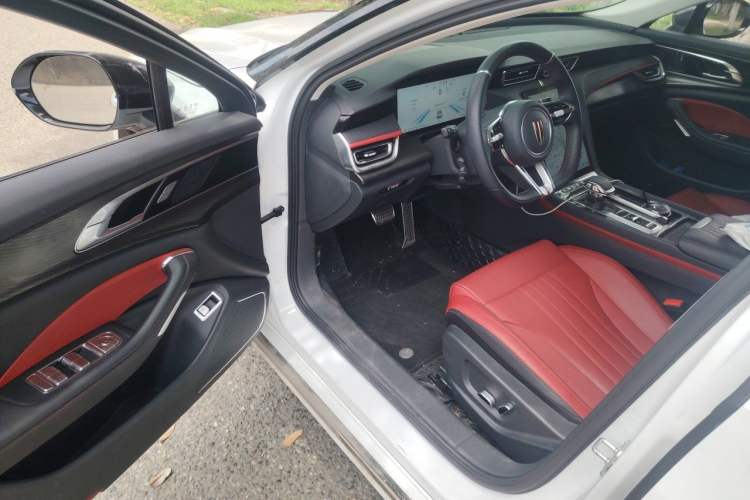 Used Hongqi H6 2024 2.0T ZhiMei Edition Driver Seat