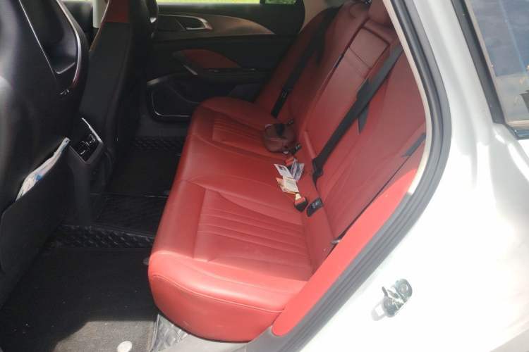 Used Hongqi H6 2024 2.0T ZhiMei Edition Left Rear Seat
