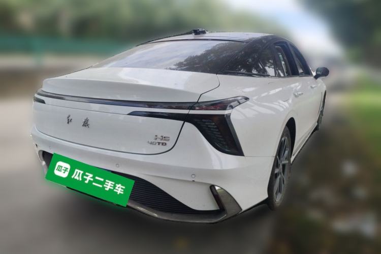 Used Hongqi H6 2024 2.0T ZhiMei Edition Rear Right 45 Deg