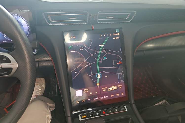 Used Hongqi H6 2024 2.0T ZhiMei Edition Audio And AC Panel
