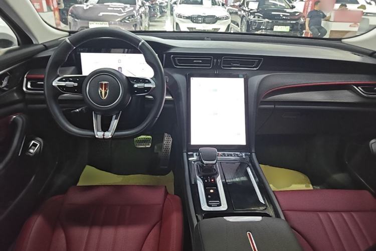 Used Hongqi H6 2024 2.0T ZhiMei Edition Center Console
