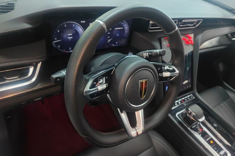Used Hongqi H6 2024 2.0T ZhiMei Edition Center Console
