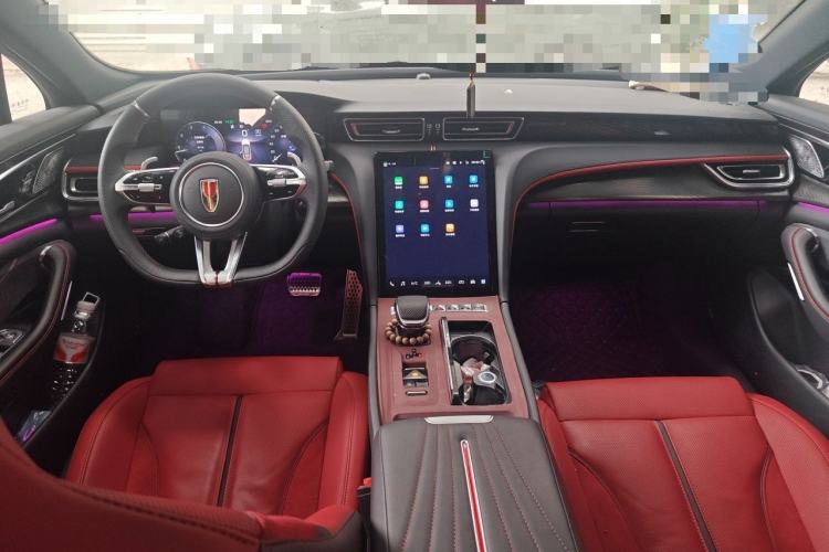 Used Hongqi H6 2024 2.0T ZhiShang Version Center Console