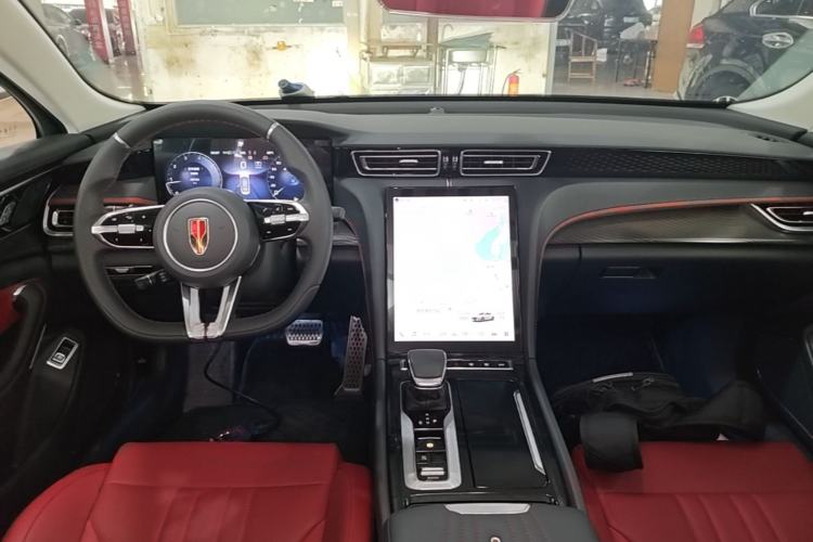 Used Hongqi H6 2024 2.0T ZhiMei Edition Center Console
