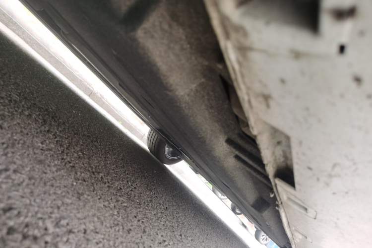 Used Hongqi H6 2024 2.0T ZhiMei Edition Chassis Front Left