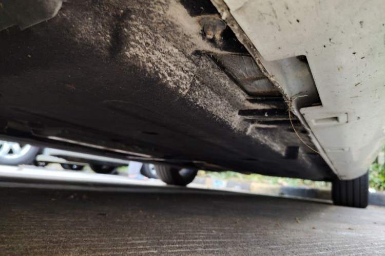 Used Hongqi H6 2024 2.0T ZhiShang Version Chassis Front Left