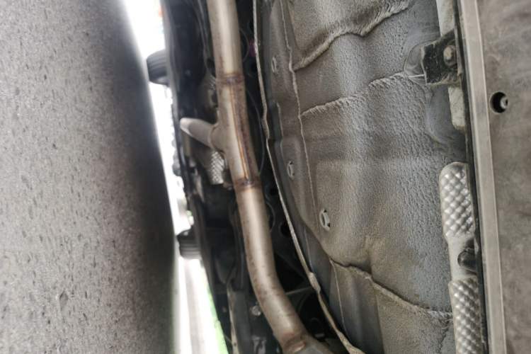 Used Hongqi H6 2024 2.0T ZhiMei Edition Chassis Rear