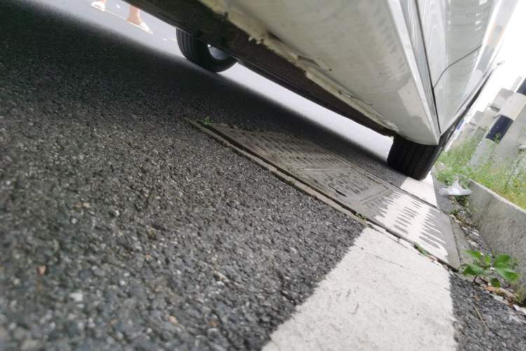 Used Hongqi H6 2024 2.0T ZhiMei Edition Chassis Rear Right