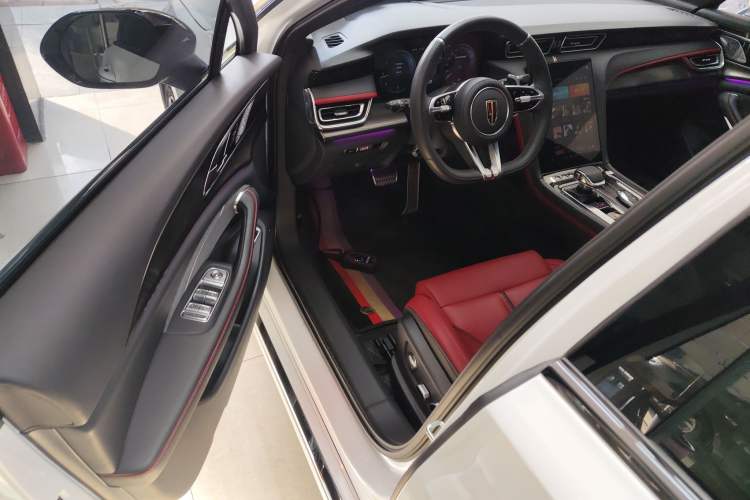 Used Hongqi H6 2024 2.0T ZhiZhen Edition Driver Seat