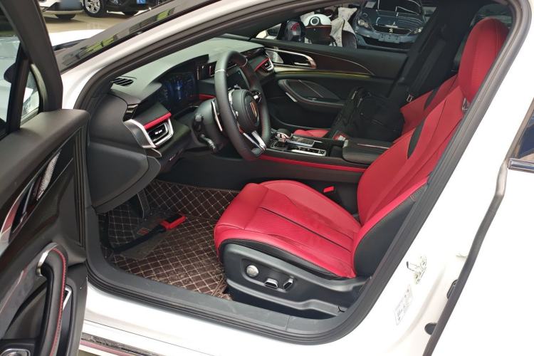 Used Hongqi H6 2024 2.0T ZhiShang Version Driver Seat