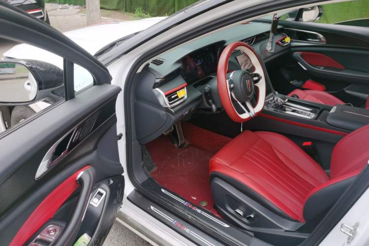 Used Hongqi H6 2024 2.0T ZhiMei Edition Driver Seat