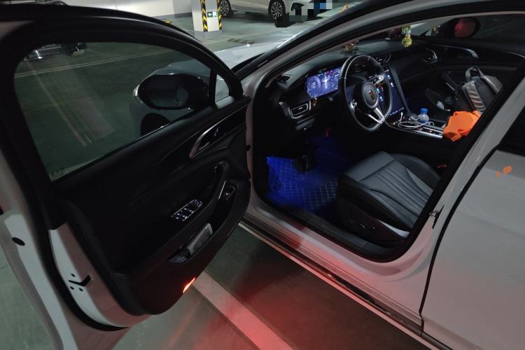Used Hongqi H6 2024 2.0T Zhiyi Version Driver Seat