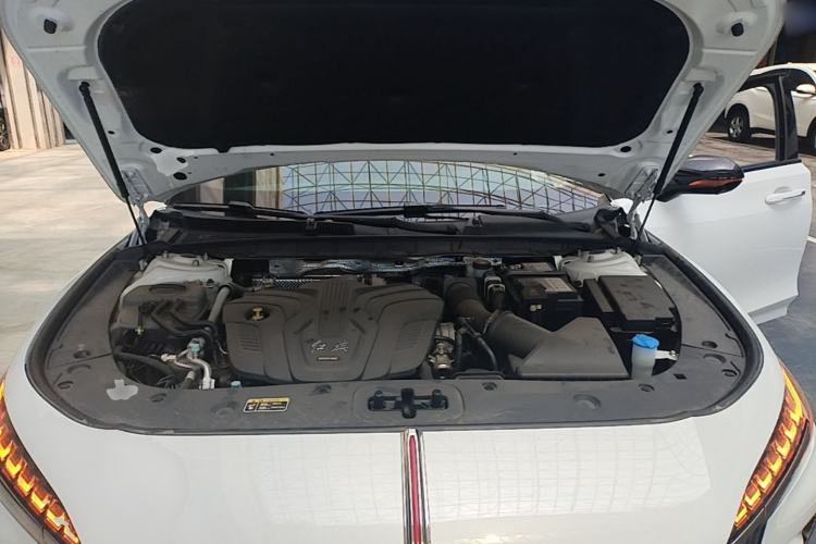 Used Hongqi H6 2024 2.0T ZhiShang Version Engine Bay