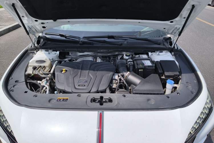 Used Hongqi H6 2024 2.0T ZhiShang Version Engine Bay