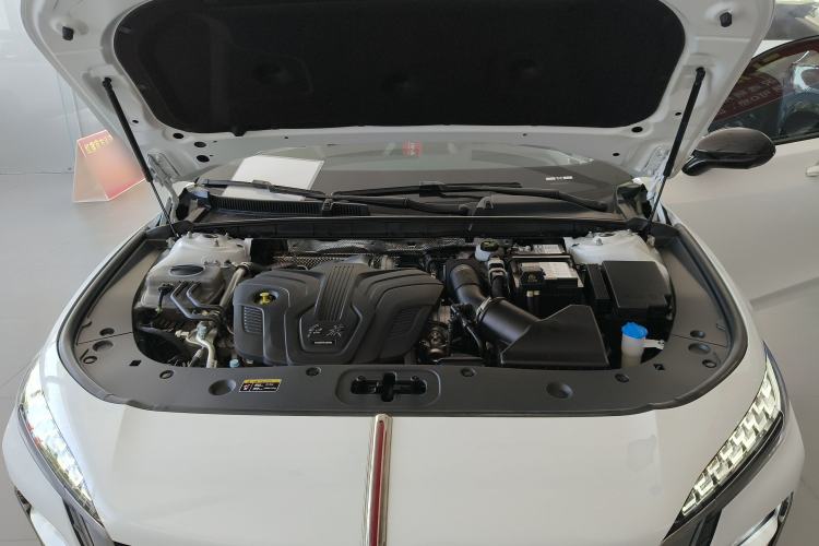 Used Hongqi H6 2024 2.0T ZhiMei Edition Engine Bay